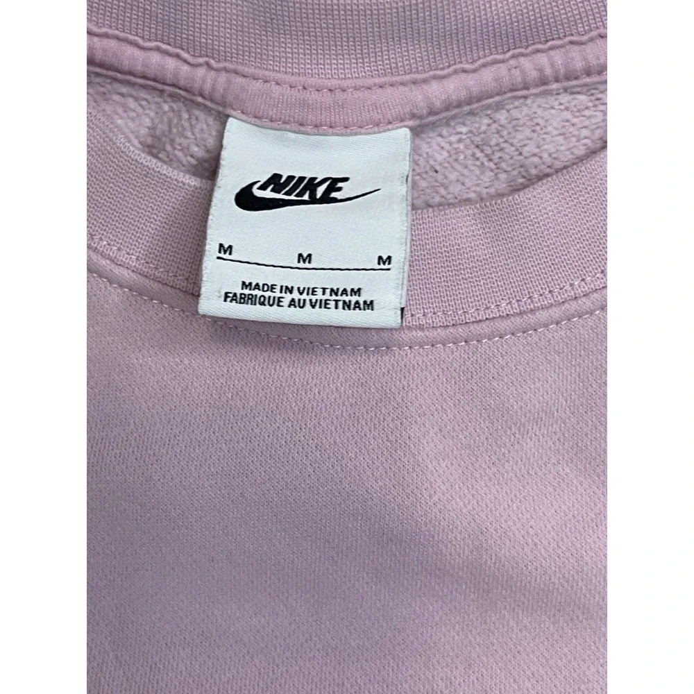 Nike Sweatshirt Women  Pink‎ Crew Neck Pullover Long Sleeve Size M